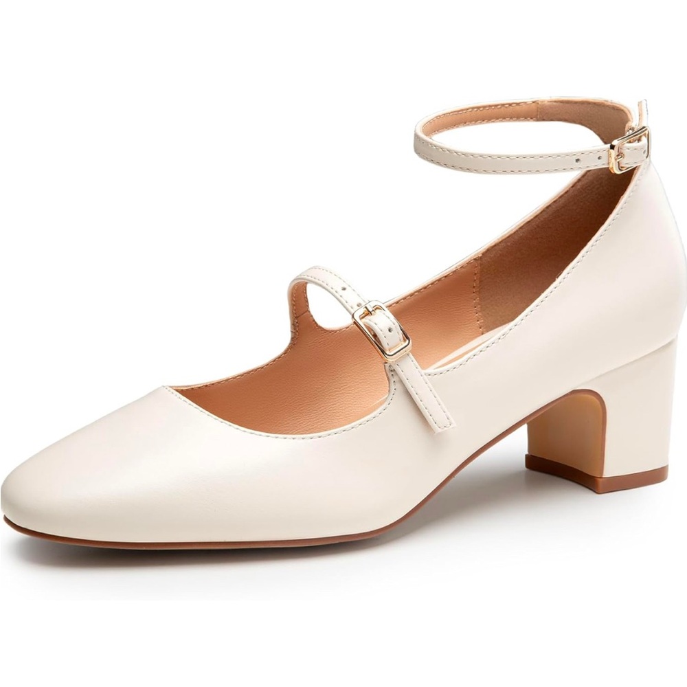 Trary Mary Jane’s cream size 7.5 like new! Comfort and style